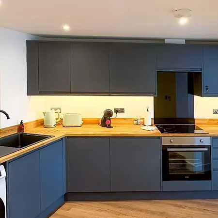 Little Sunshine By Stae-homes Apartment Bristol